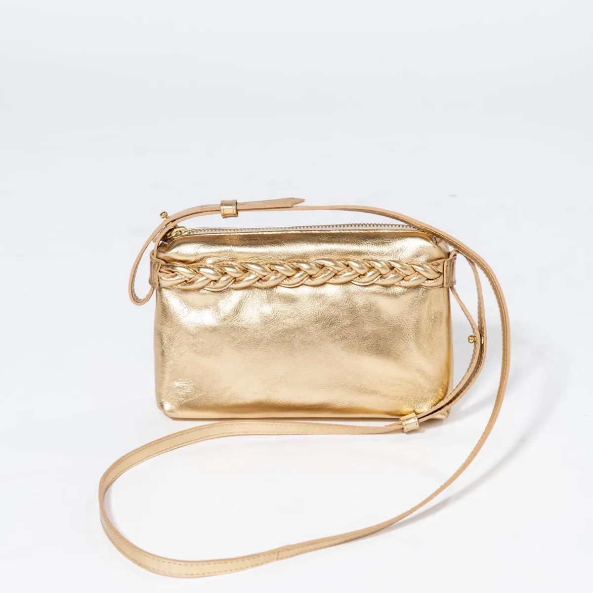 meggy_clutch_dourada_289_1_1d9d78d4eb662415d9e3f8b2f5458432