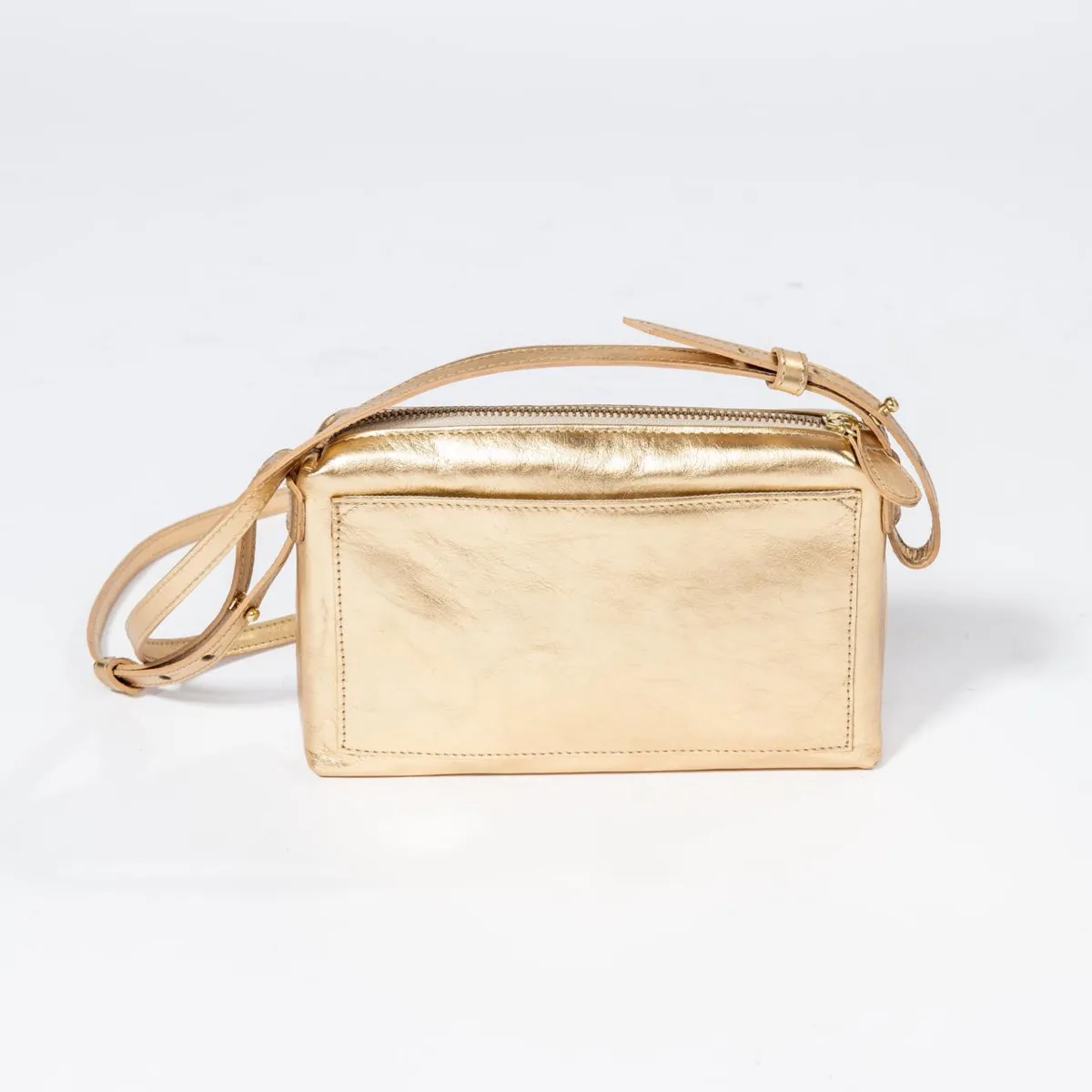 meggy_clutch_dourada_289_3_643e3fe7219e70811c399672dbe36efb