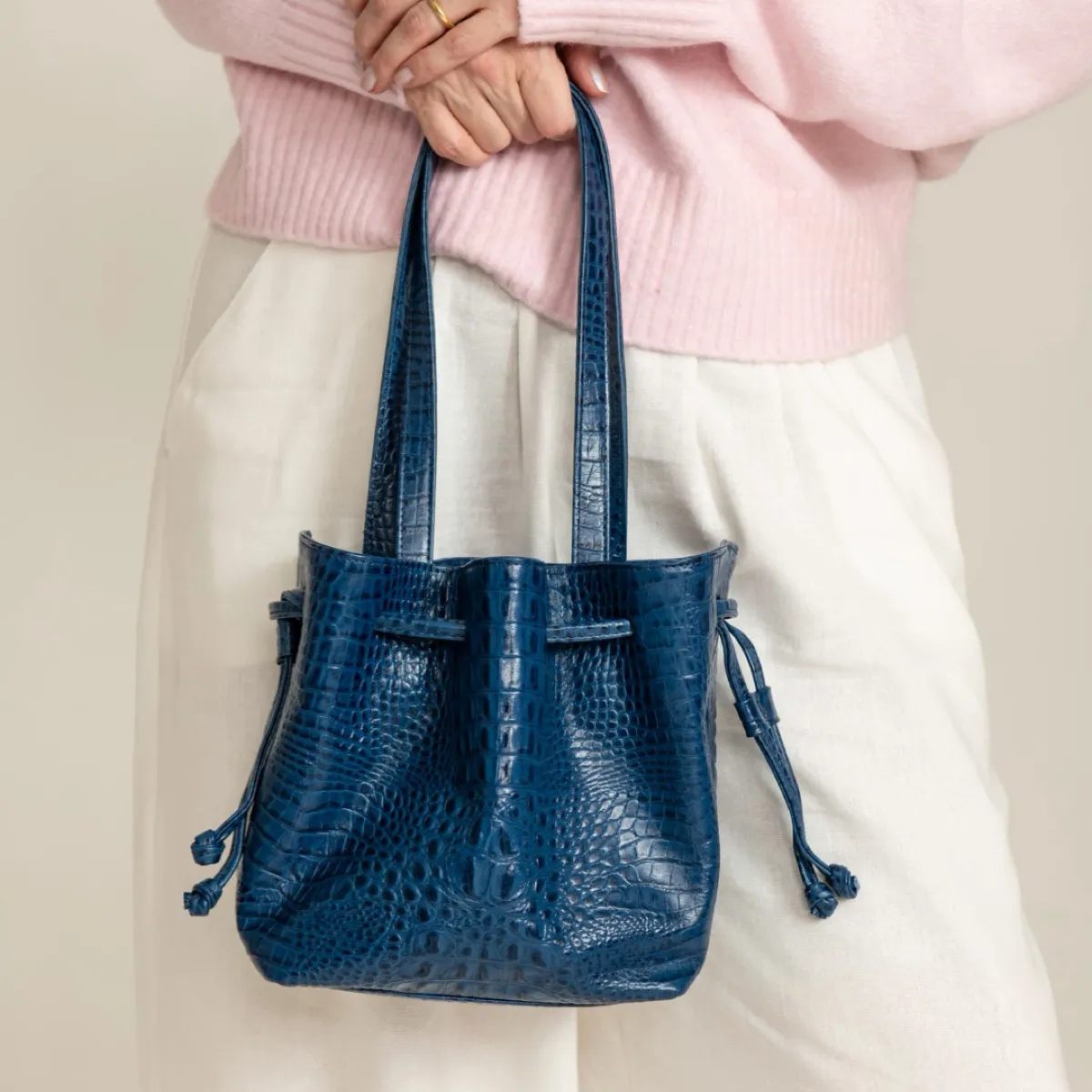 MEGGY P CROCO BLUE