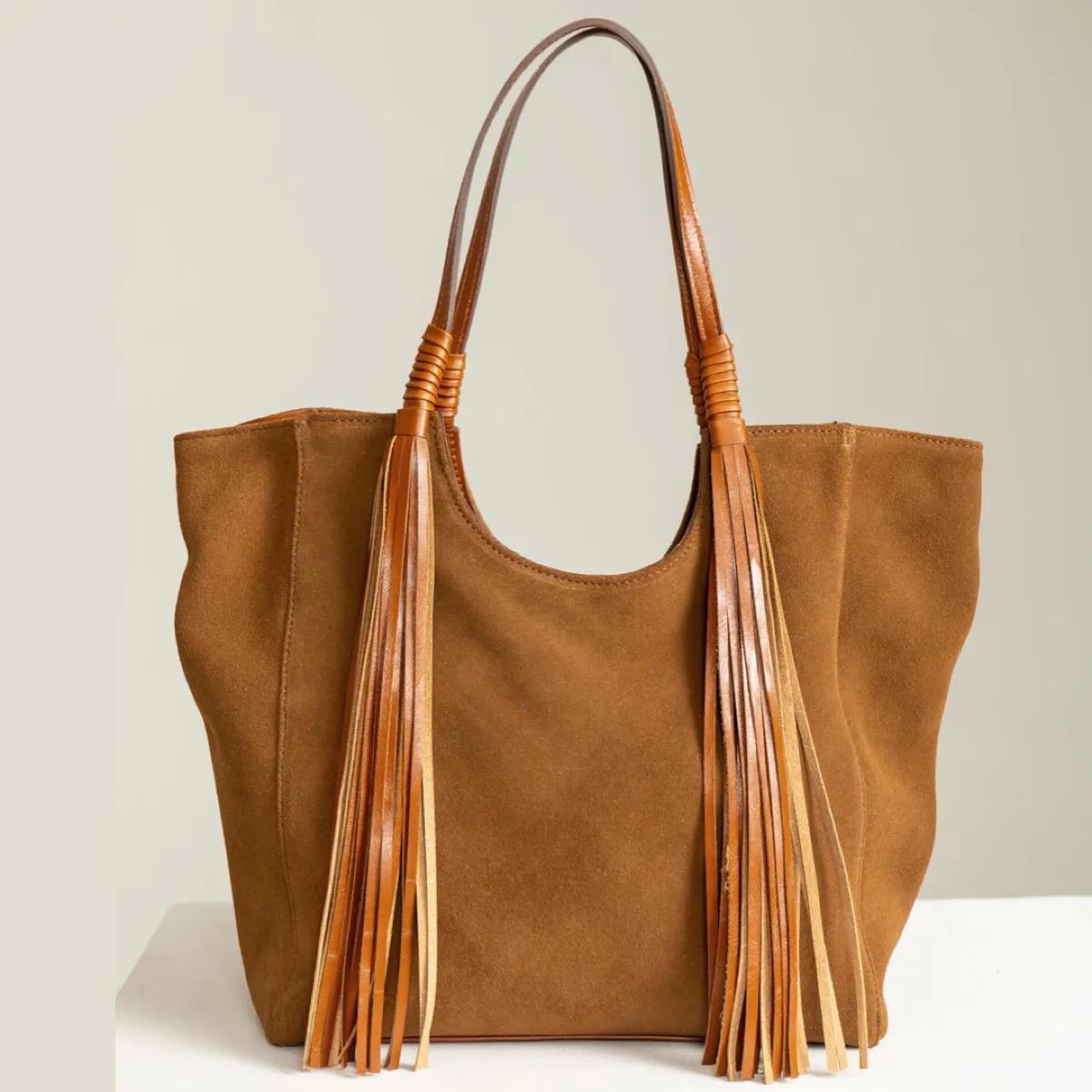 tote_tassel_camurca_caramelo_615_3_8d72127f42872080fc2ae5859af45349
